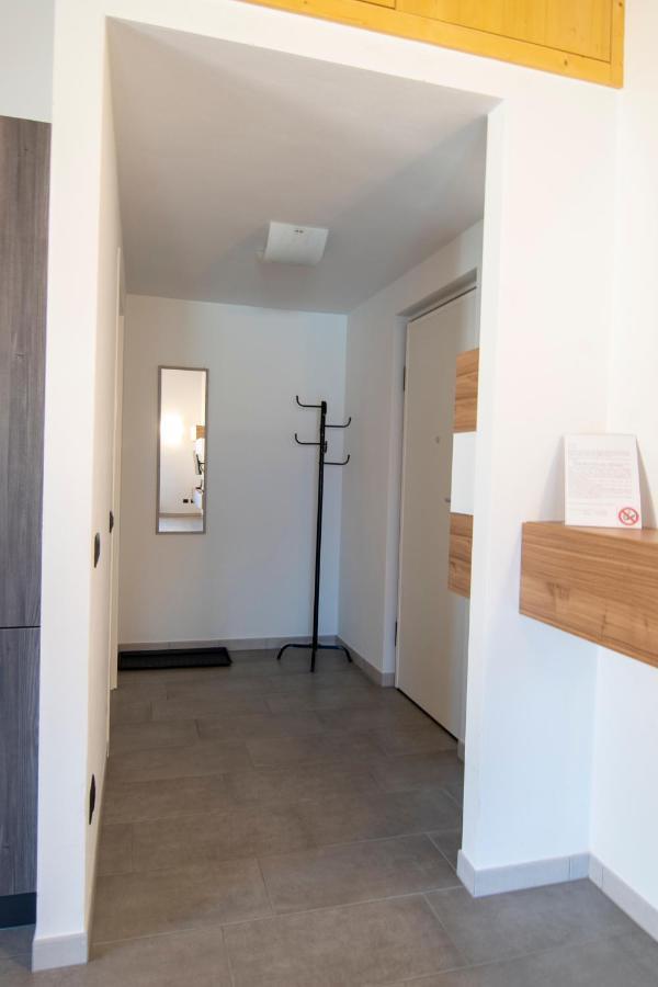Attico Bella Vista Apartment Dubino ภายนอก รูปภาพ